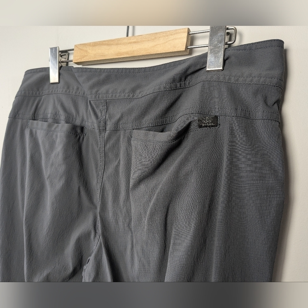 PRANA Nylon Outdoor Pants Size 12 Knee Lenght Dark Gray Color - Picture 7 of 12